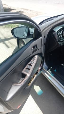 Kia K5 I 2.0 LPi AT