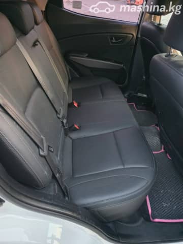 SsangYong Tivoli I Рестайлинг 1.6d AT