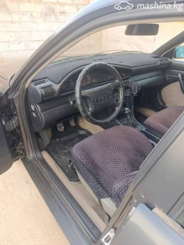 Audi 100 IV (C4) 2.3 MT