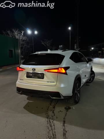 Lexus NX I Рестайлинг 300h 2.5hyb CVT 4WD