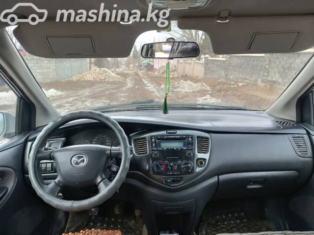 Mazda MPV II (LW) 2.3 MT