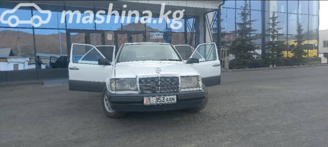 Mercedes-Benz W124 230 2.3 MT