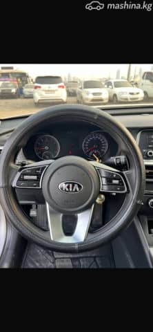 Kia K5 III LPi 2.0 AT