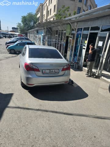 Hyundai Elantra VI (AD) 1.6 MT