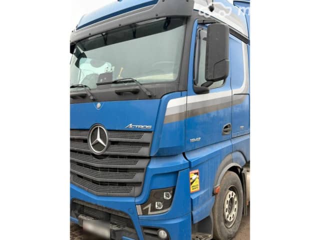 Mercedes-Benz 8x4