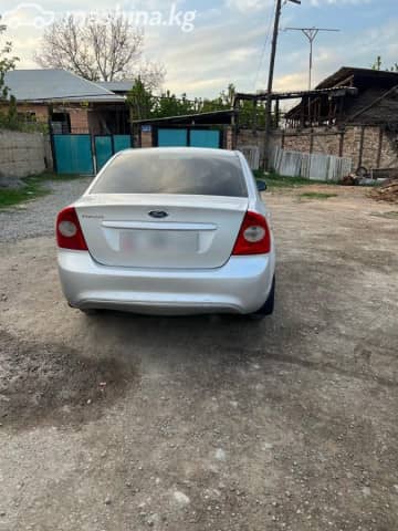Ford Focus II Рестайлинг 1.6 MT