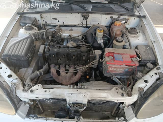 Daewoo Lanos (Sens) 1.5 MT