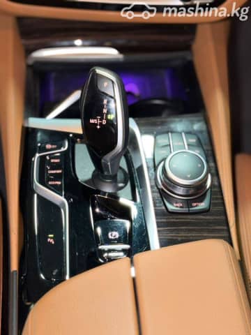 BMW 5 серии VII (G30/G31) Рестайлинг 520i 2.0 AT