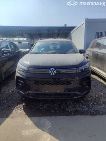 Volkswagen Tiguan II (China Market) L 2.0 AMT 4WD