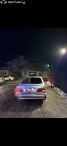 Mercedes-Benz E-Класс II (W210, S210) Рестайлинг 320 3.2 AT