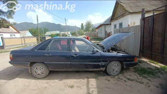Audi 100 III (C3) 1.8 MT
