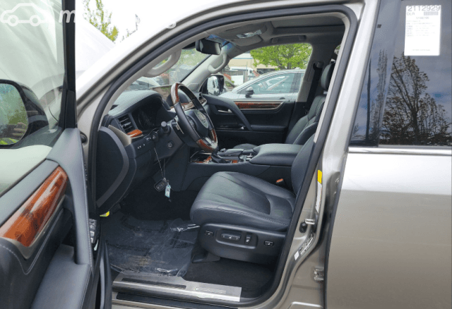 Lexus LX III Рестайлинг 2 570 5.7 AT 4WD