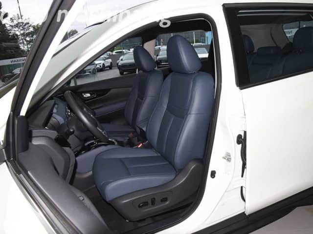 Nissan X-Trail IV 2.5 CVT