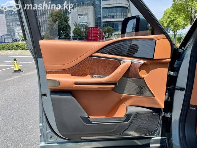 BYD Yangwang U8 2.0hyb AT 4WD