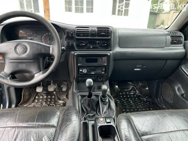 Opel Frontera B Рестайлинг 2.2 MT 4WD