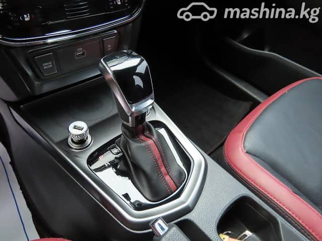 SsangYong Tivoli I Рестайлинг 1.5 AT
