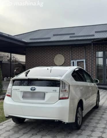 Toyota Prius III (XW30) Plug-in Hybrid 1.8hyb AT