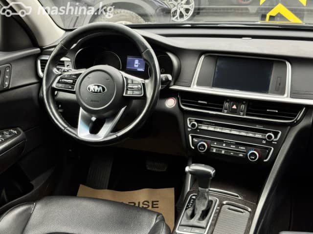 Kia K5 II 2.0 AT