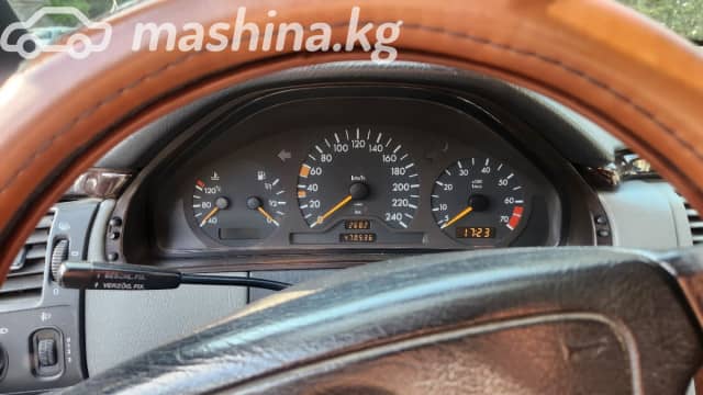 Mercedes-Benz E-Класс II (W210, S210) 230 2.3 AT