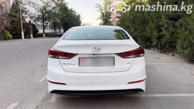 Hyundai Avante VI 1.6 AT