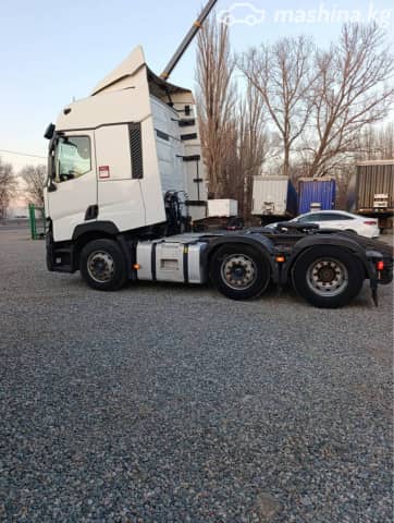 Renault T-Series