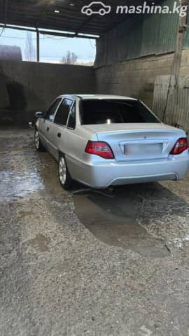 Daewoo Nexia I Рестайлинг 1.5 MT