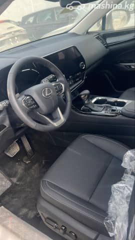 Lexus NX II 200 2.0 CVT