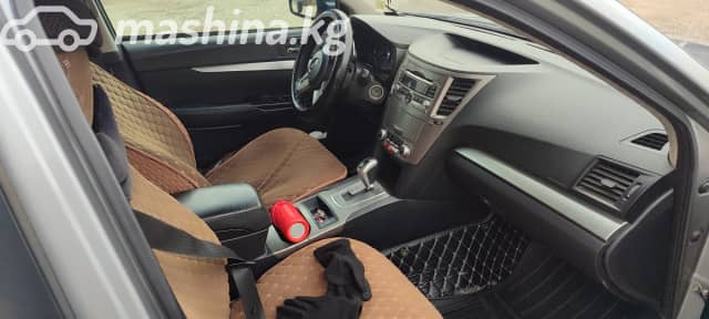 Subaru Outback IV 2.5 CVT 4WD