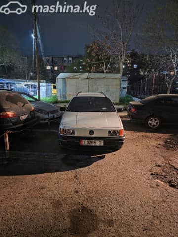 Volkswagen Passat B3 1.8 MT