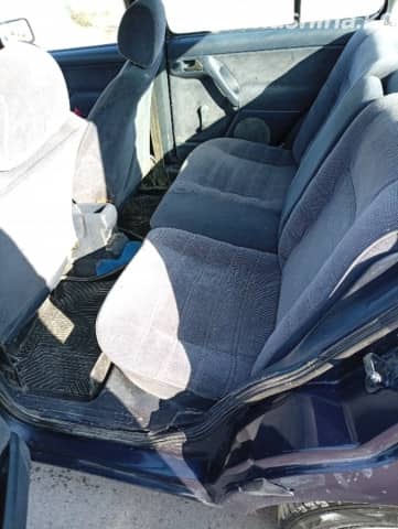Volkswagen Vento 1.8 MT