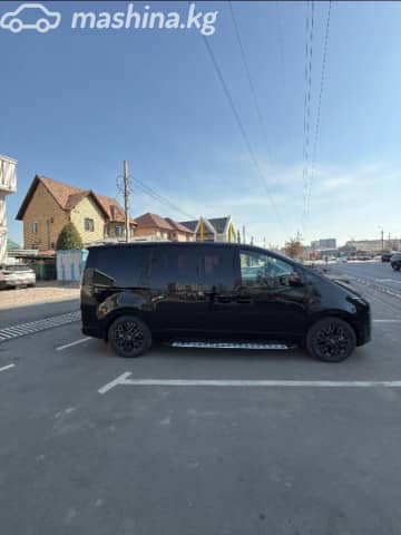 Hyundai Staria 3.5 AT