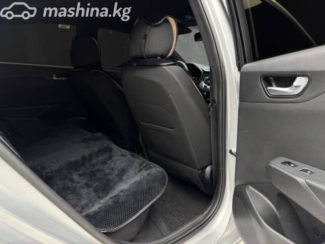 Hyundai Accent V Рестайлинг 1.6 AT
