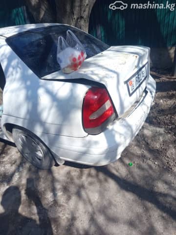 Daewoo Nubira II 1.6 AT