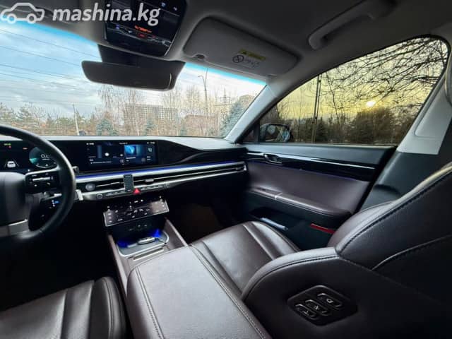 Hyundai Grandeur VII 2.5 AT