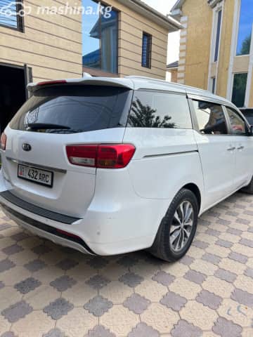 Kia Carnival III 2.2d AT