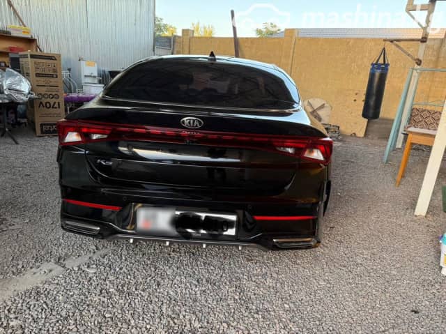 Kia K5 III LPi 2.0 AT
