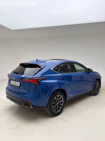 Lexus NX I Рестайлинг 300h 2.5hyb CVT 4WD