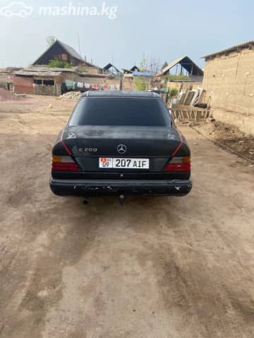 Mercedes-Benz W124 200 2.0 MT