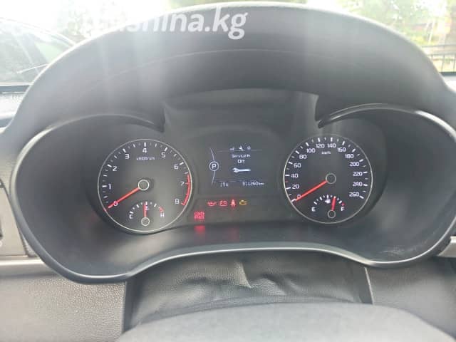 Kia K5 II 2.0 AT