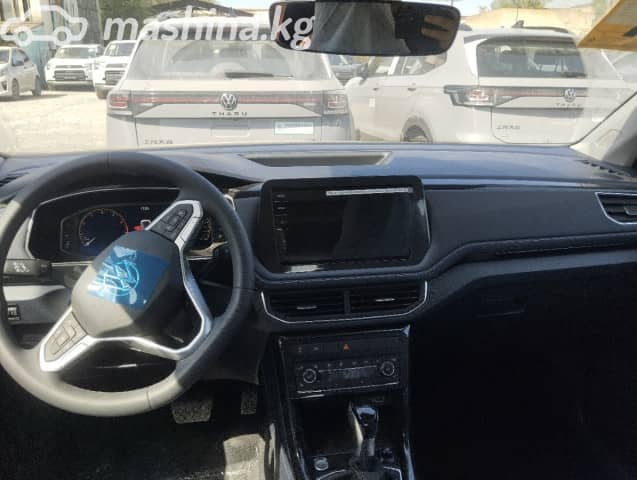 Volkswagen Tharu XR 1.5 AT