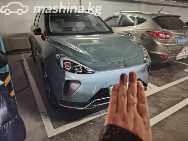 Arcfox Alpha T 93.6 kWh Electro AT 4WD