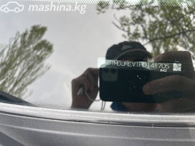 Toyota RAV4 IV (XA40) Рестайлинг 2.5hyb CVT 4WD
