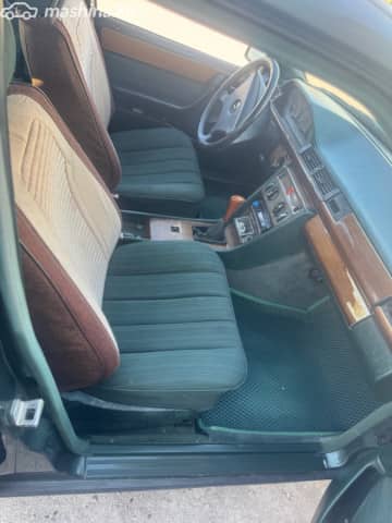 Mercedes-Benz W124 230 2.3 MT