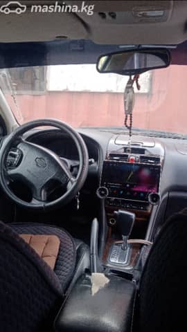 Nissan Maxima V (A33) 2.0 AT