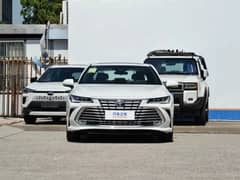 Toyota Avalon V